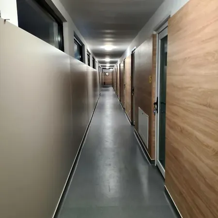 Industrial Canton Hostel Craiova
