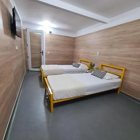 Hostel Industrial Canton